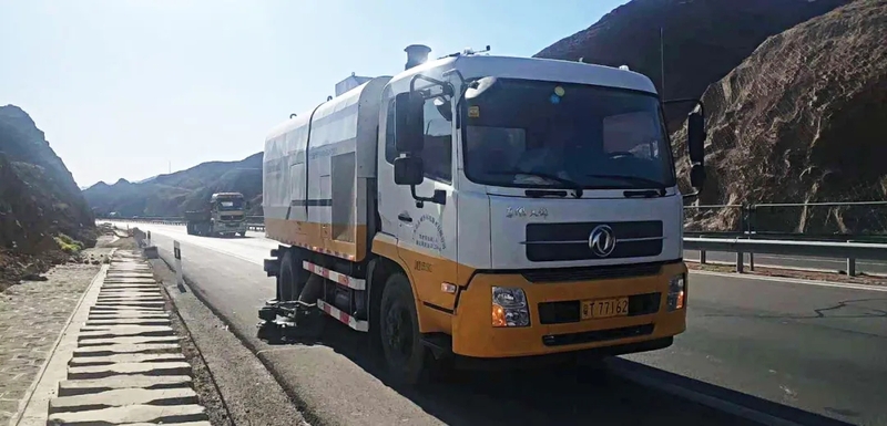 18吨干扫车租赁 18吨干扫车租赁