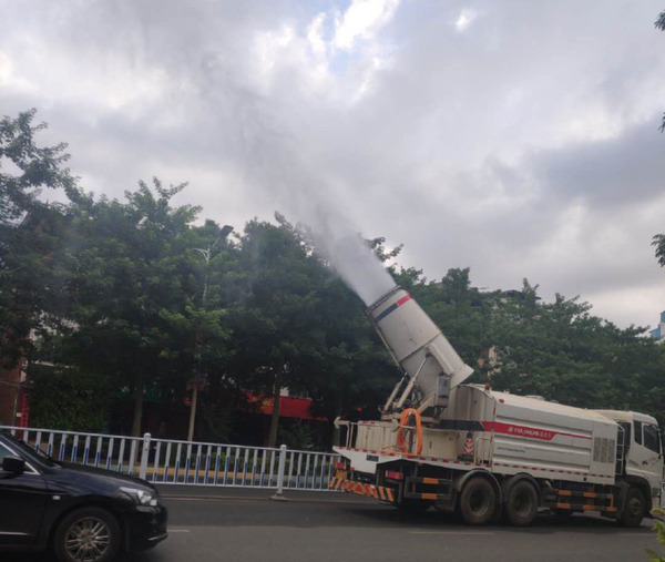 多功能洒水车租赁 多功能洒水车租赁