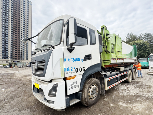 小荷二手环卫车丨东风牌31吨勾臂车